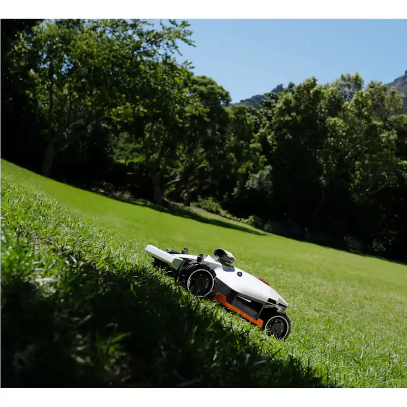 Robotgräsklippare Mammotion LUBA 2 AWD 5000X Utan Slinga