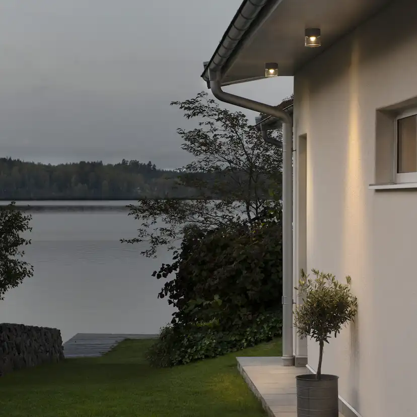 Taklykta Gnosjö Konstsmide Varese Mörkgrå LED