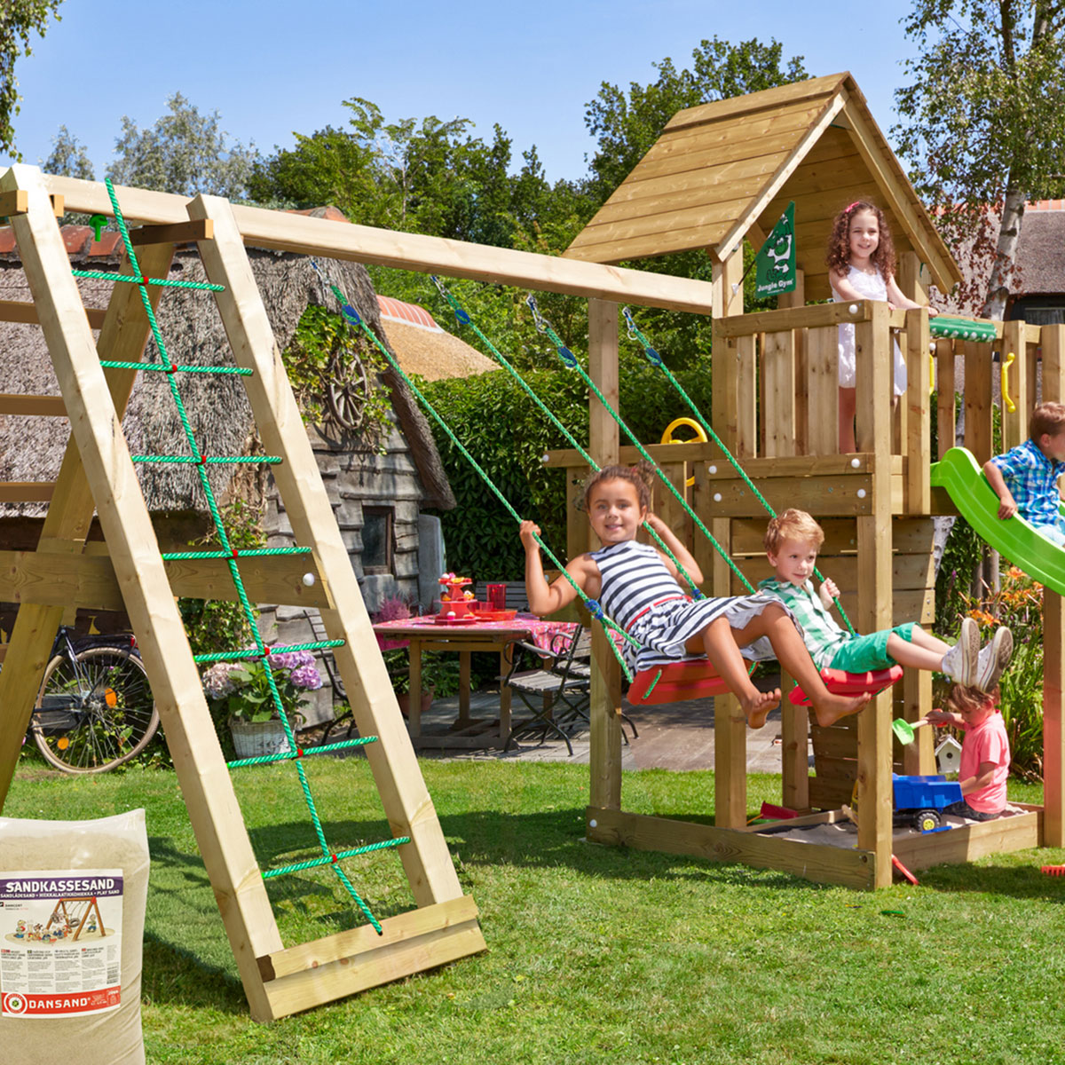 Lektorn Jungle Gym Cubby Komplett Inkl Climb Modul X'tra, 120 kg Sand och Rutschkana