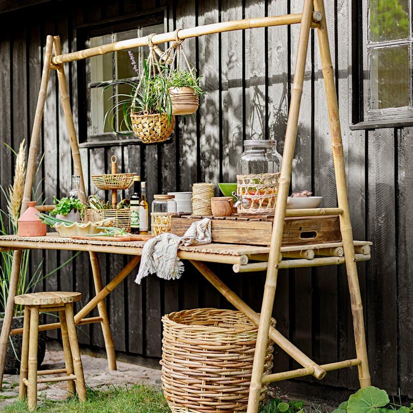 Utebord Bloomingville Malo