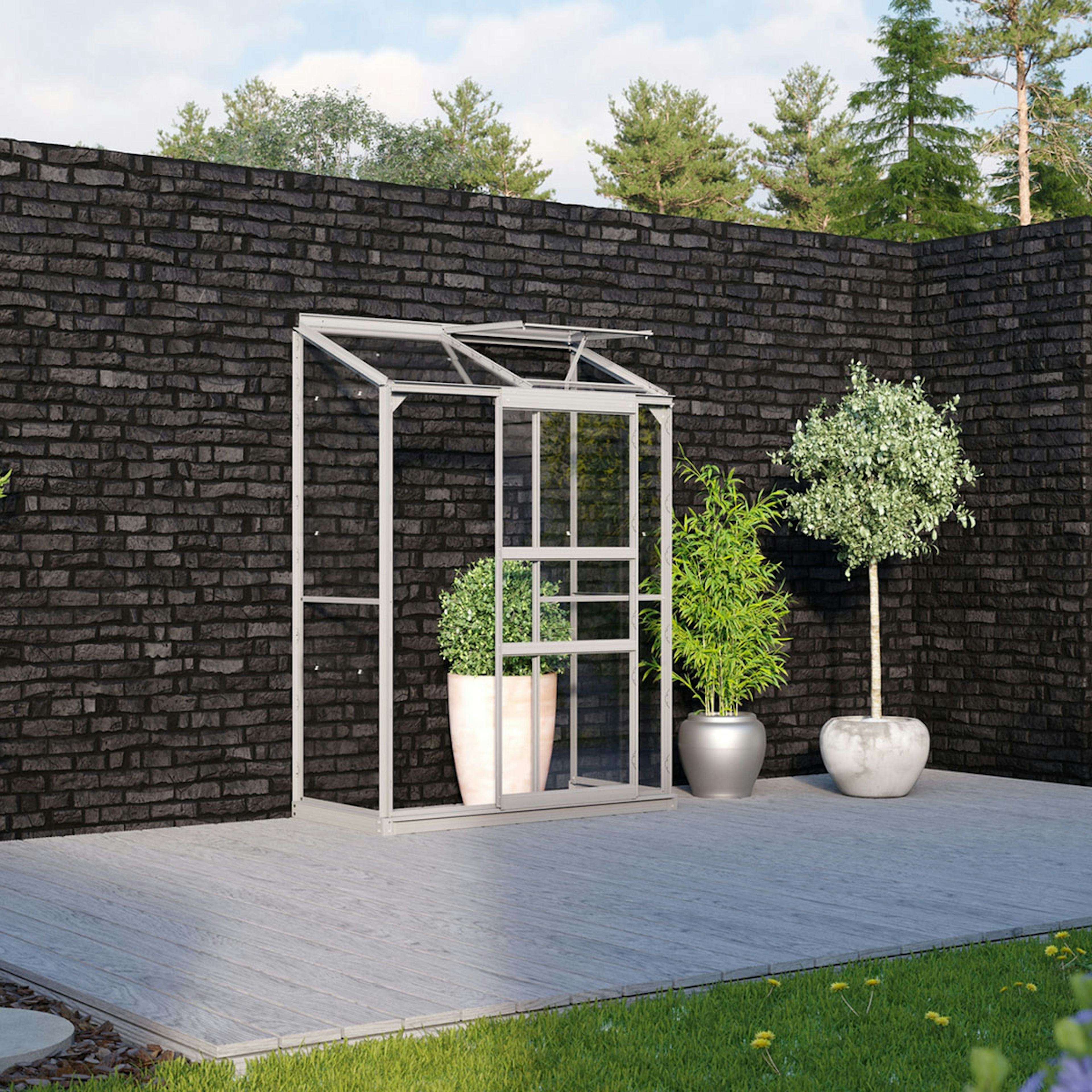 Litet Växthus Vitavia Ida 900 med Sockel och Delat Glas