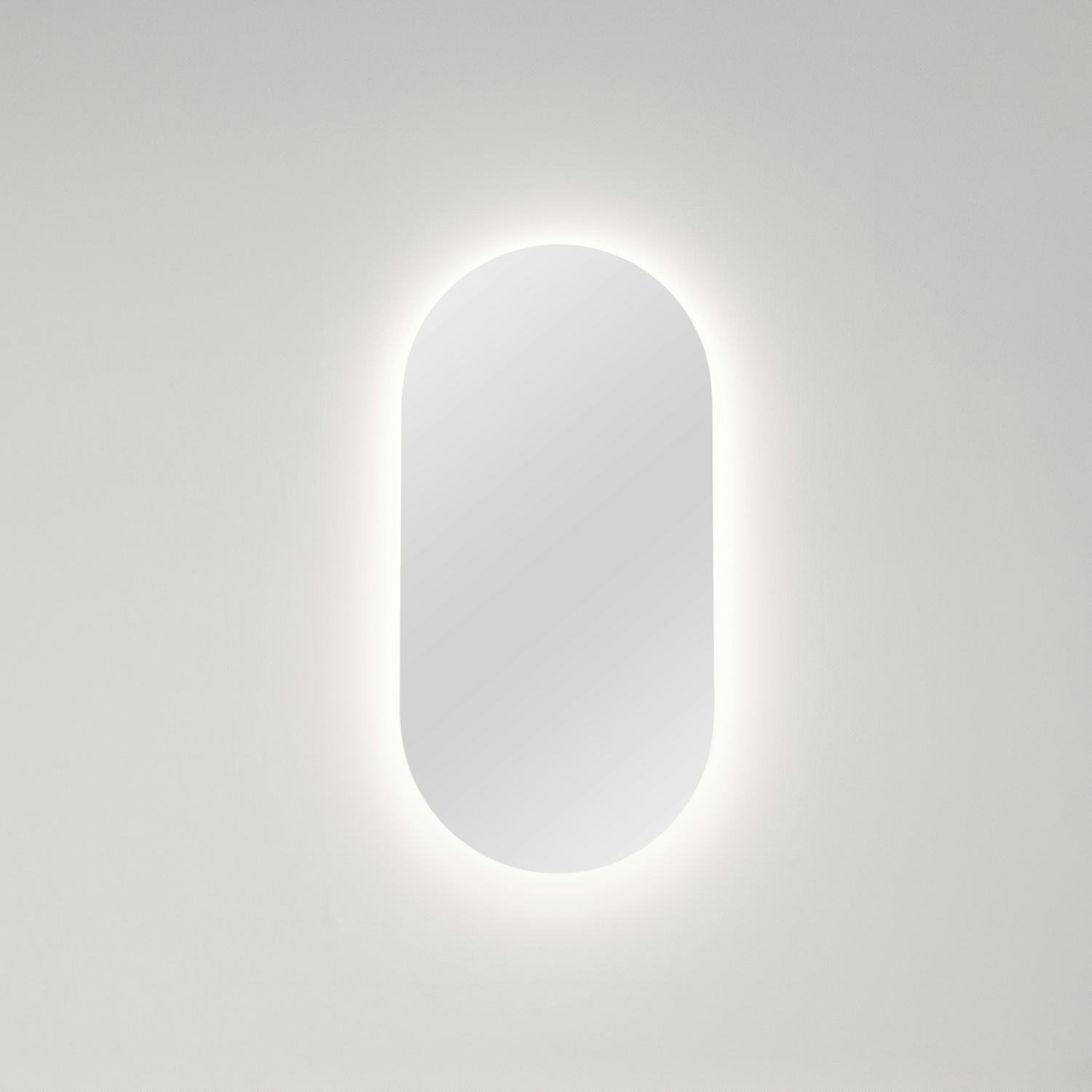 Badrumsspegel Macro Design Atlas Oval Ambilight Elegant Design