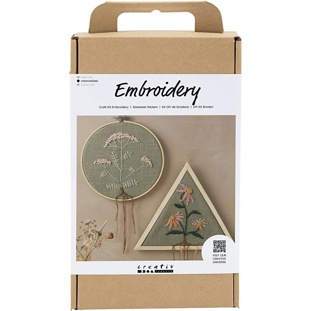 Broderi Creativ Company DYI Kit Mattgrön Broderiramar