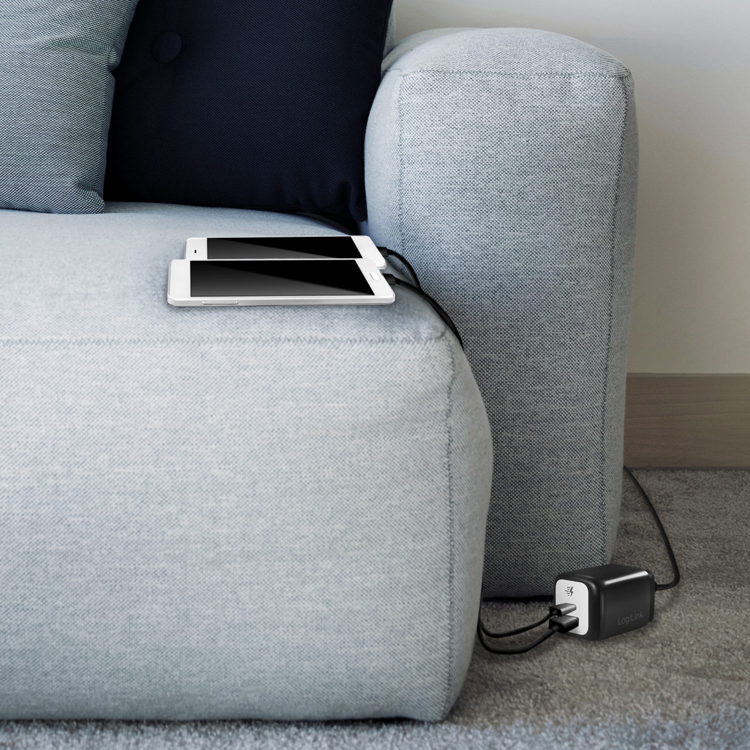 USB-laddare LogiLink 1xUSB-A + 1xUSB-C Med Fast Kabel 1,5m GaN 30W