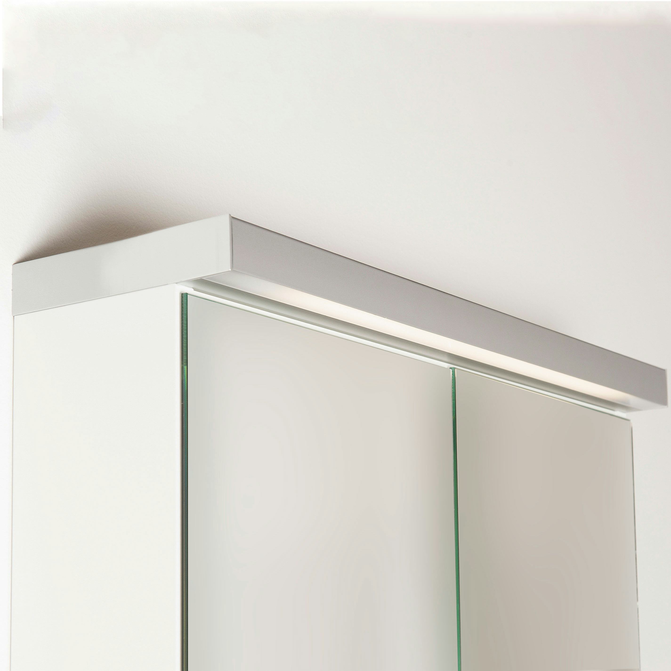 Belysningsprofil LED Ballingslöv till Spegelskåp