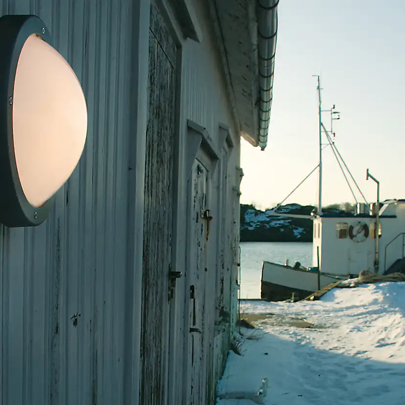 Fasadarmatur SG ARMATUREN Primo Skymningsrelä 11,5W IP65 LED