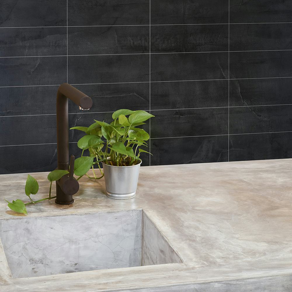 Väggskiva BerryAlloc Kitchen Wall Svart Kalk 10x30 cm