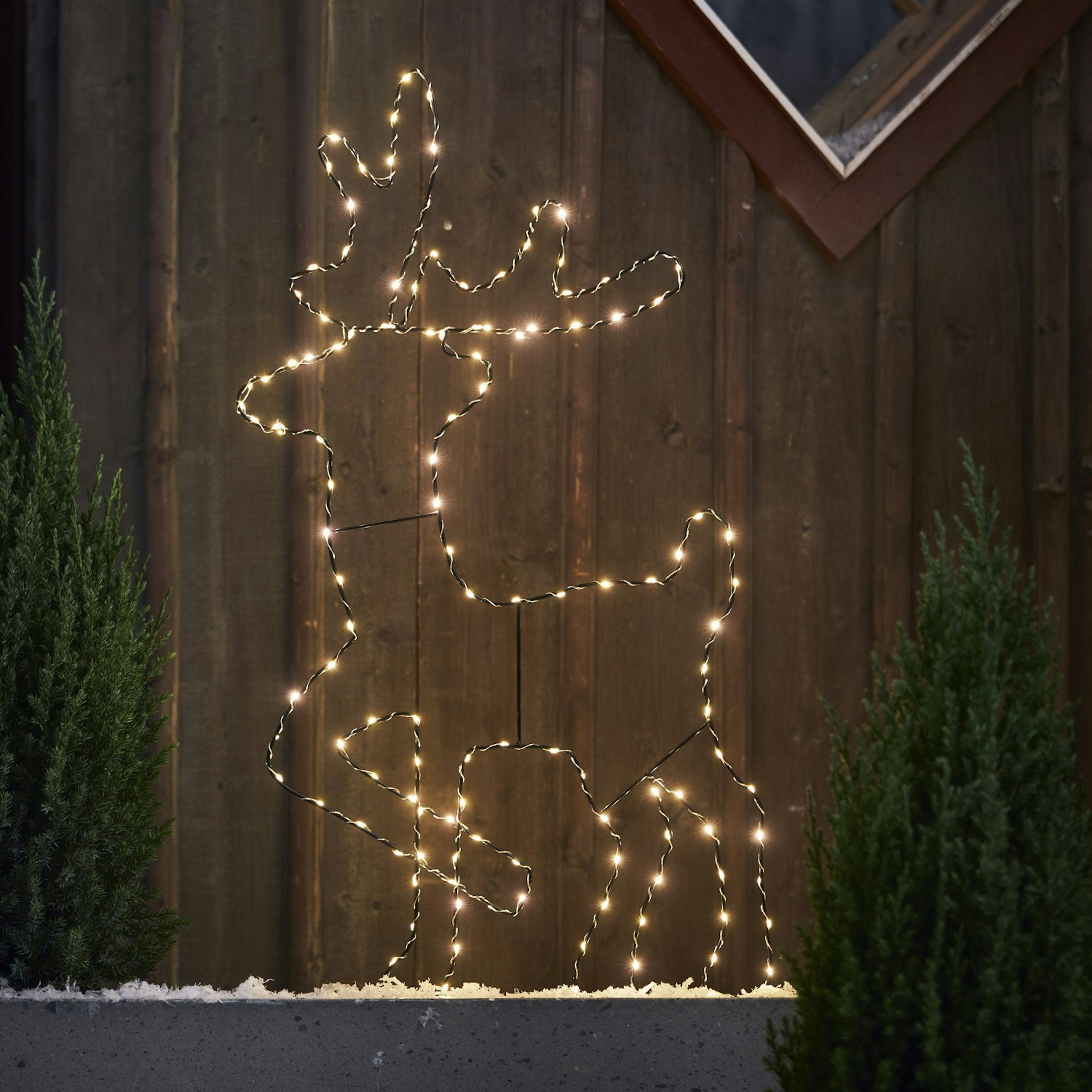 Siluett Star Trading Cupid Ren 85 cm B/O