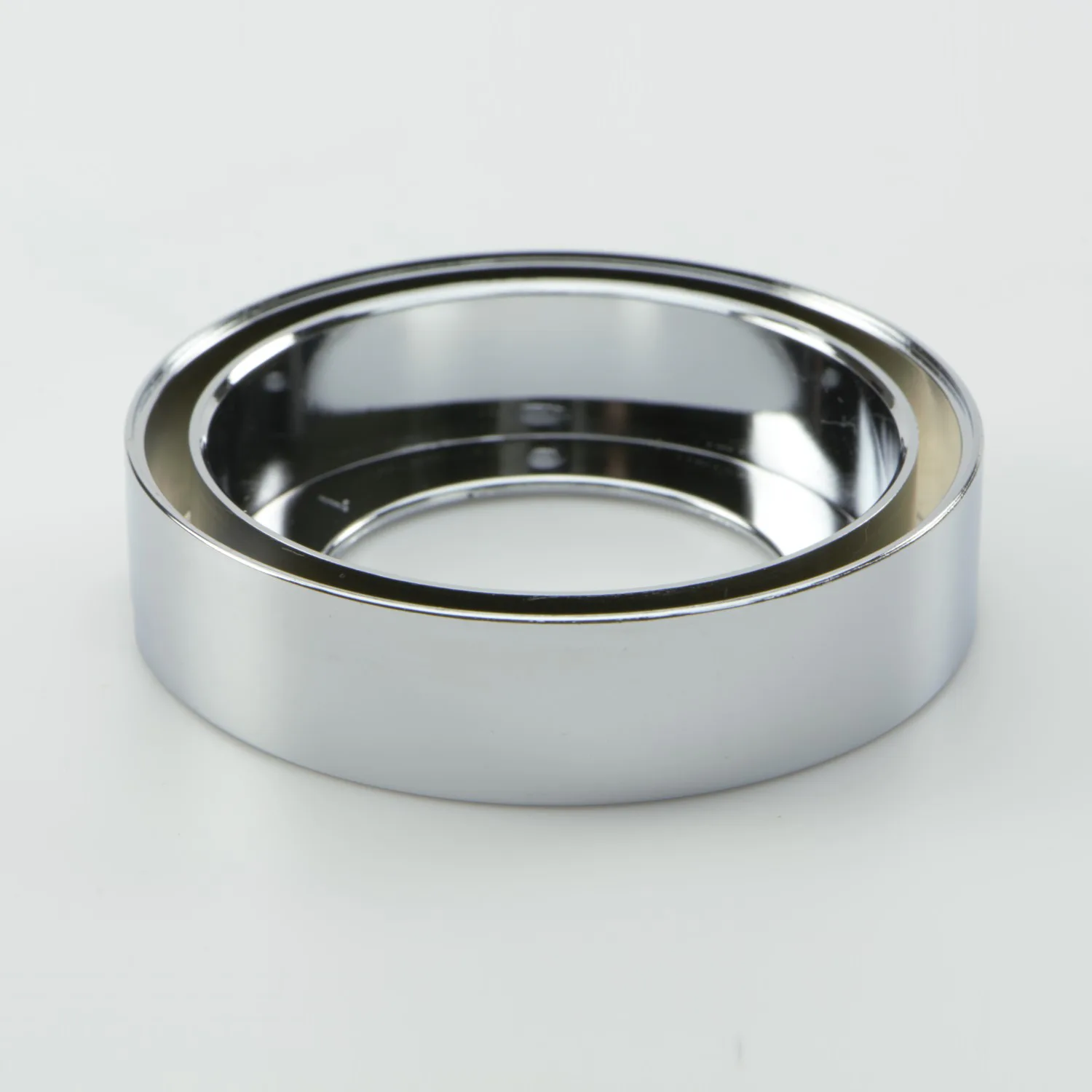 Distansring Beslag Design Atom