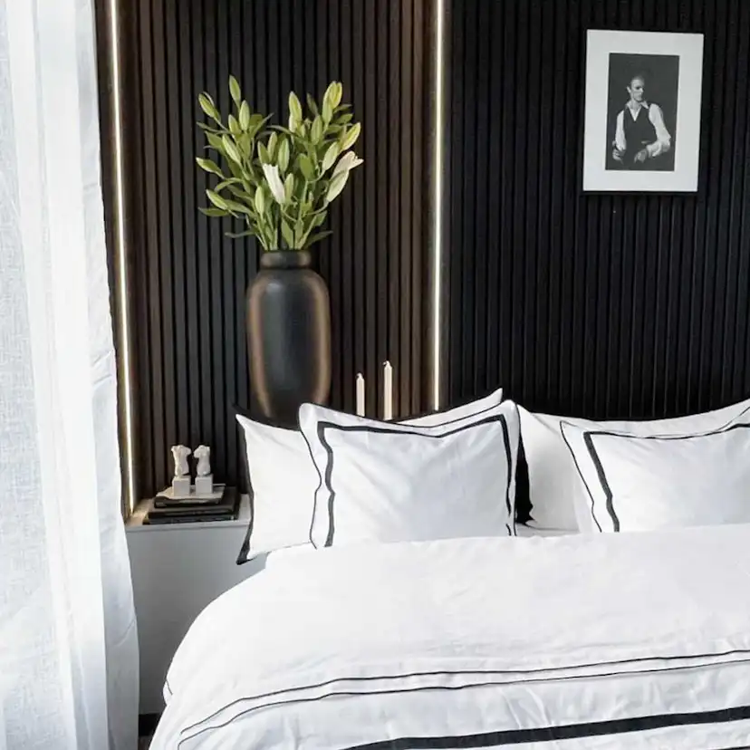 Akustikpanel Wood on wall Ek Svartlackad