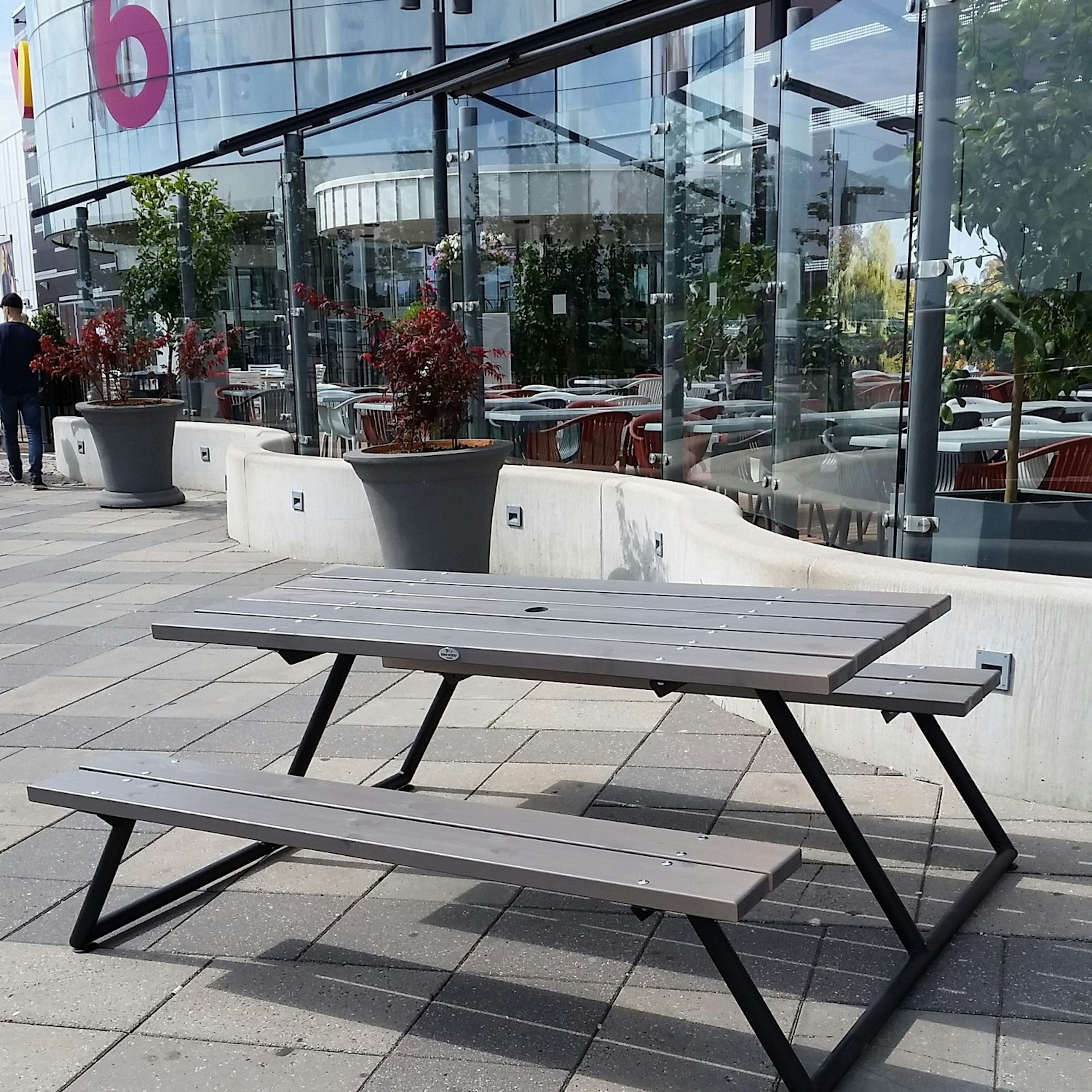 Picknickbord Eden Wood Stockholm Svart Stativ Utomhus