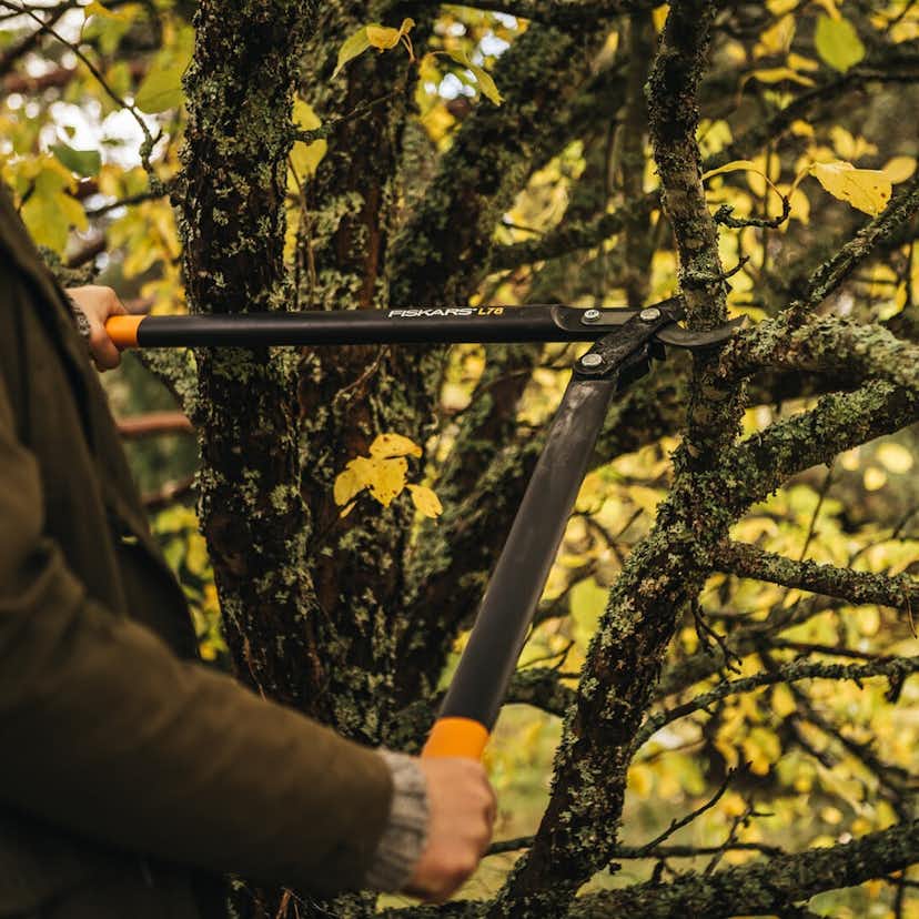 Grensax Fiskars PowerGear med Utväxling och Sidoskär L78 L