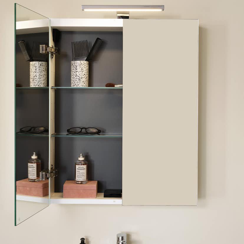 Möbelpaket Vedum Free 615 Compact Maja med Tvättställ och Spegelskåp Viken Vit