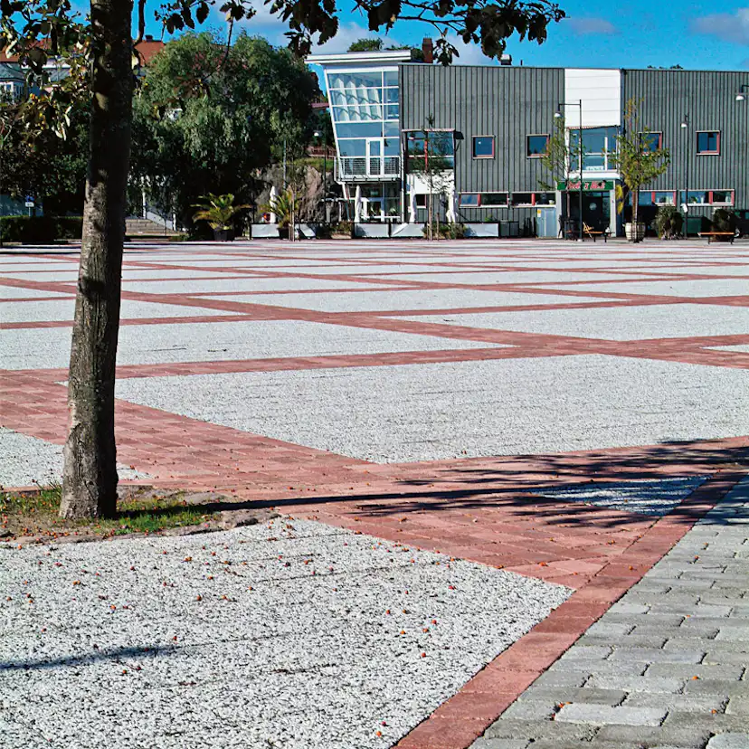 Frilagd platta S:t Eriks Vit/Svart Helpall