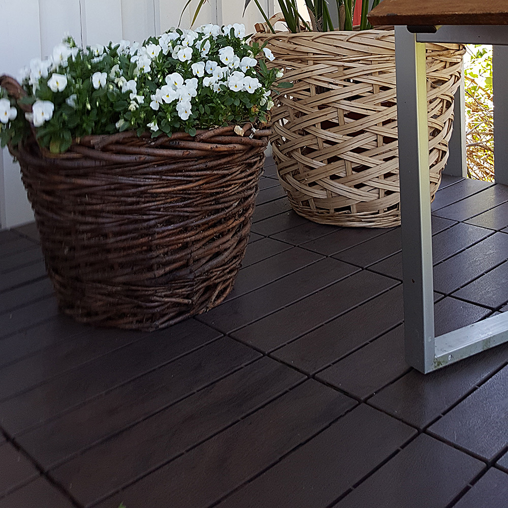 Golvplattor plast balkong