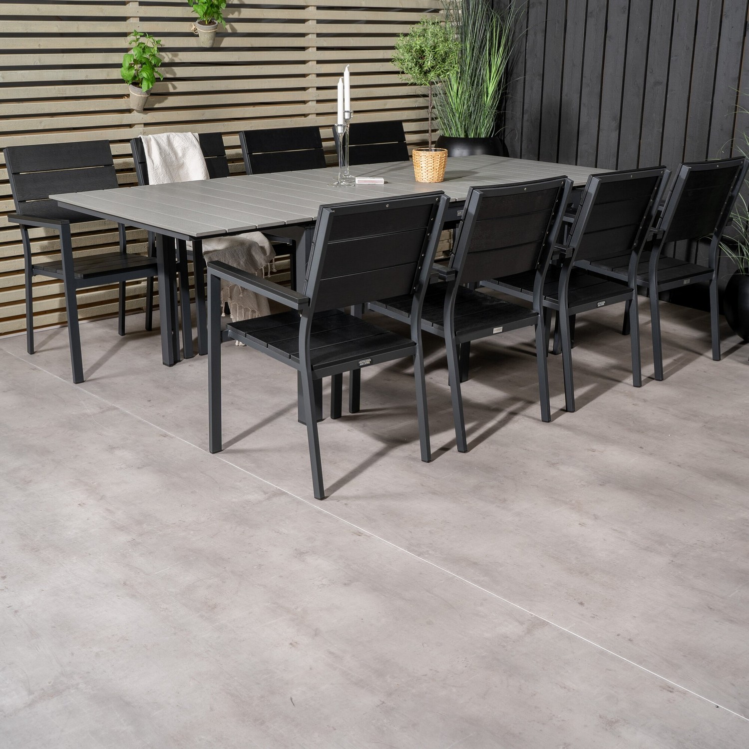 Matgrupp Venture Home Lova 160/240 med 8 Lova Stolar