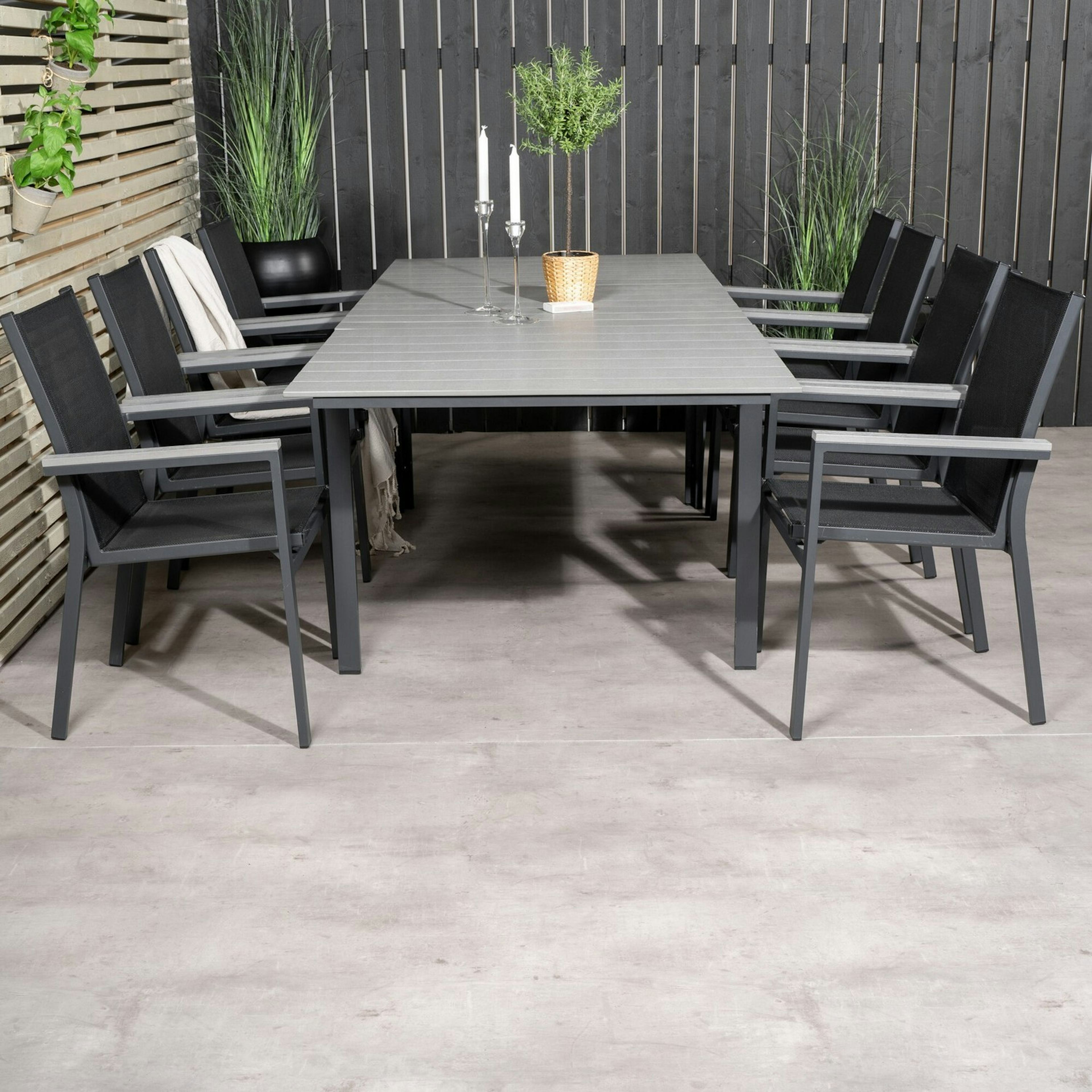 Matgrupp Venture Home Lova 160/240 med 8 Pincy Stolar