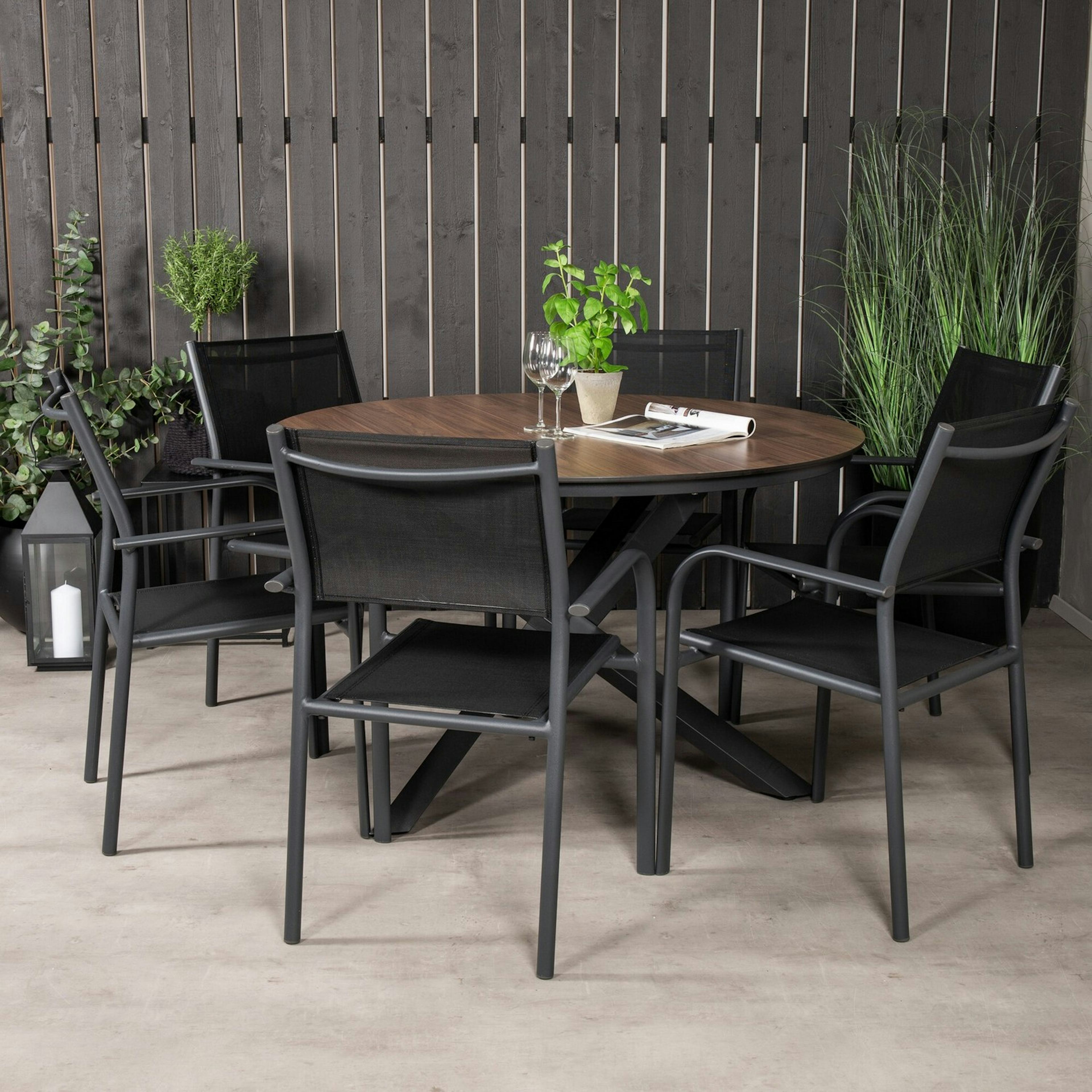 Matgrupp Venture Home Lea Ø 120 med 6 Siri Matstolar