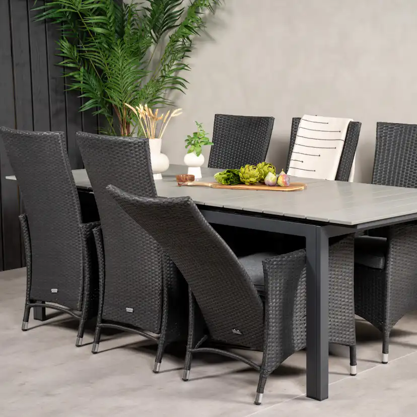 Matgrupp Venture Home Lova 224/324 med 6 Pishi Karmstolar