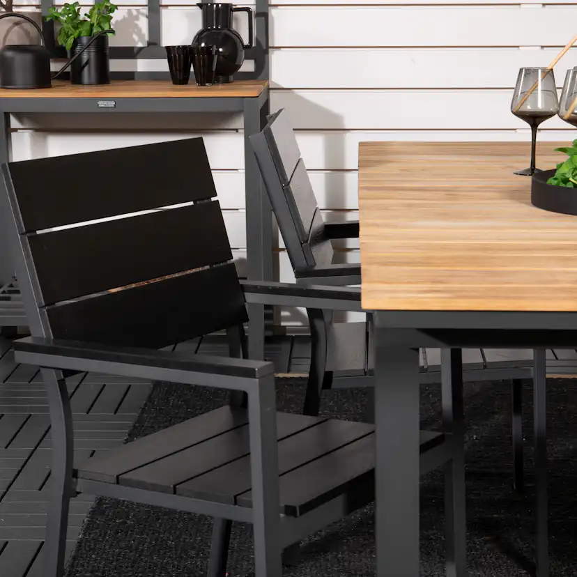 Matgrupp Utomhus Venture Home Meya 160/240 med 4 Lova Trädgårdsstolar