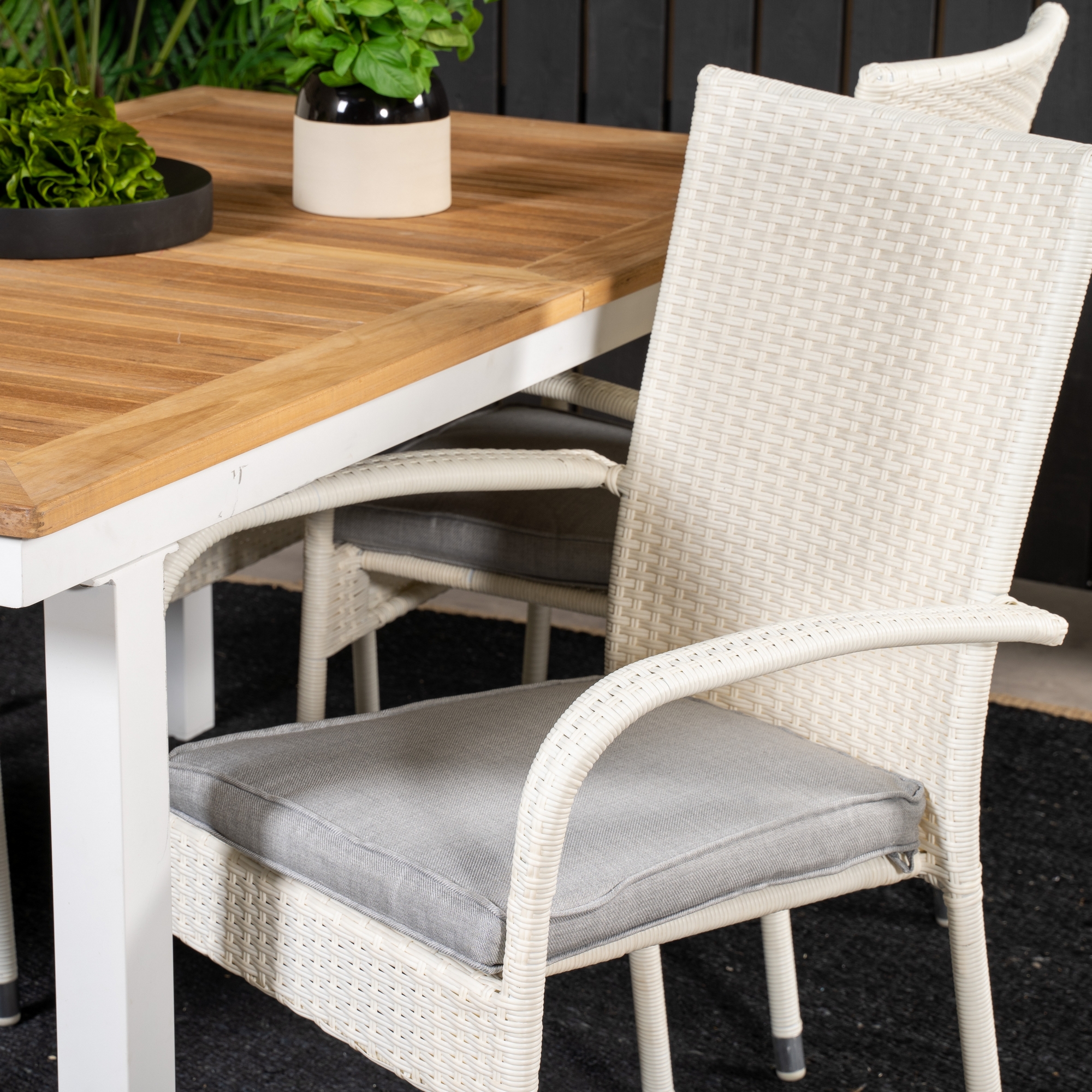 Matgrupp Venture Home Perla 160/240 med 4 Asta Stolar