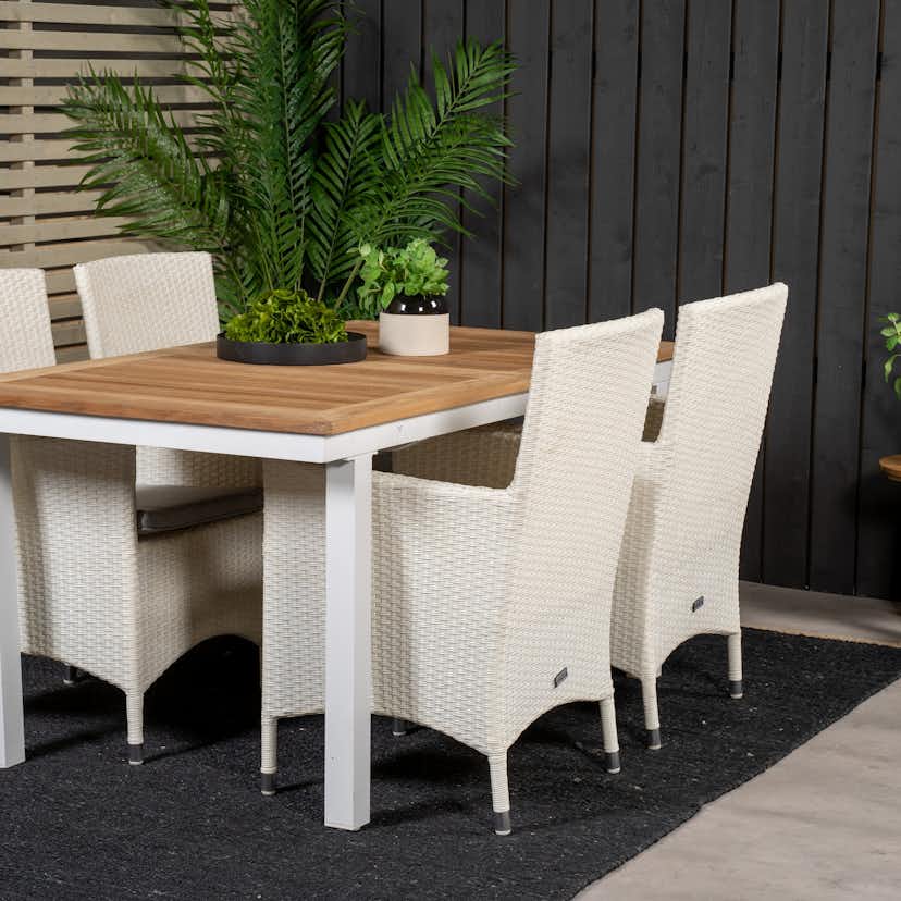 Matgrupp Venture Home Perla 160/240 med 4 Milwa Stolar