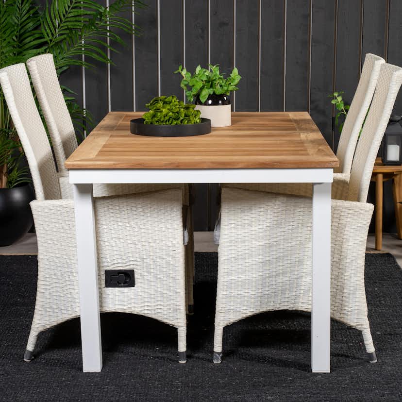 Matgrupp Utomhus Venture Home Perla 160/240 med 4 Pishi Trädgårdsstolar