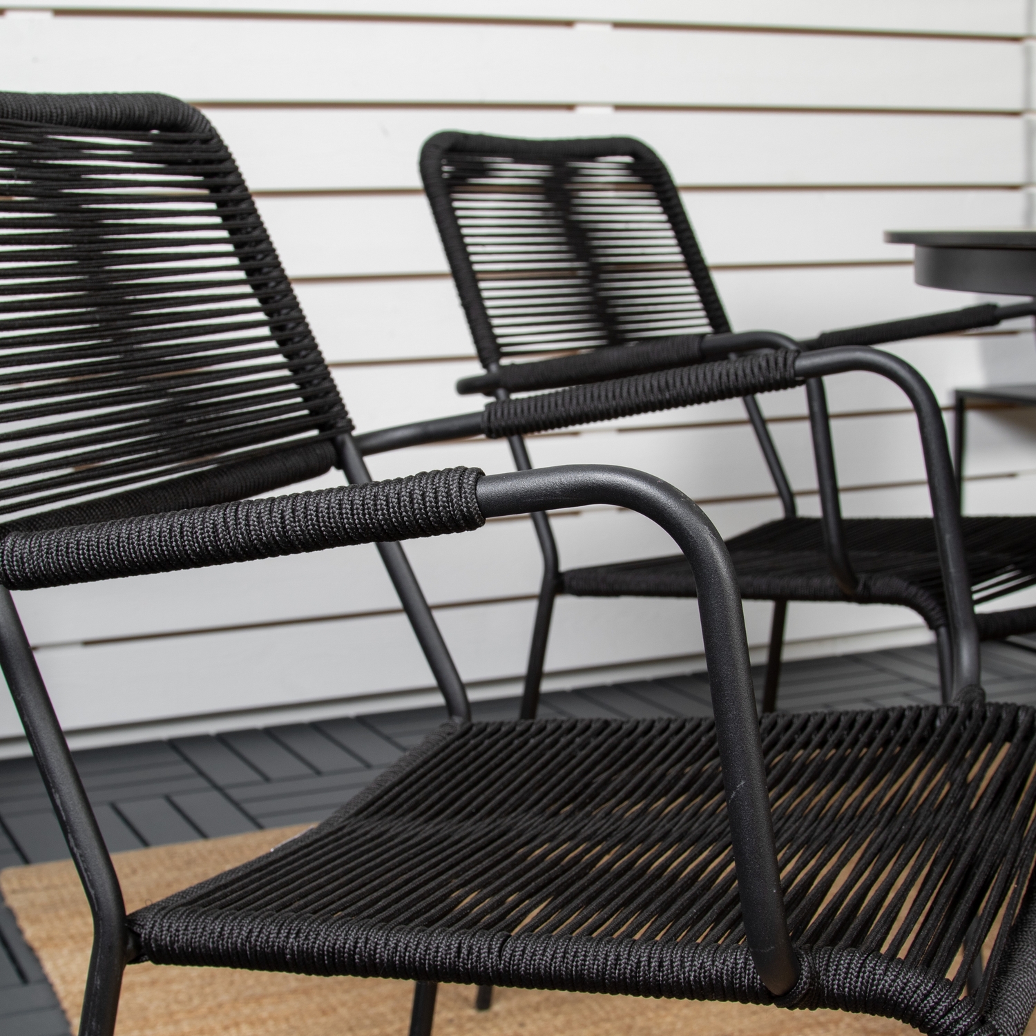 Matgrupp Venture Home Lea Ø120 med 6 Leon Karmstolar