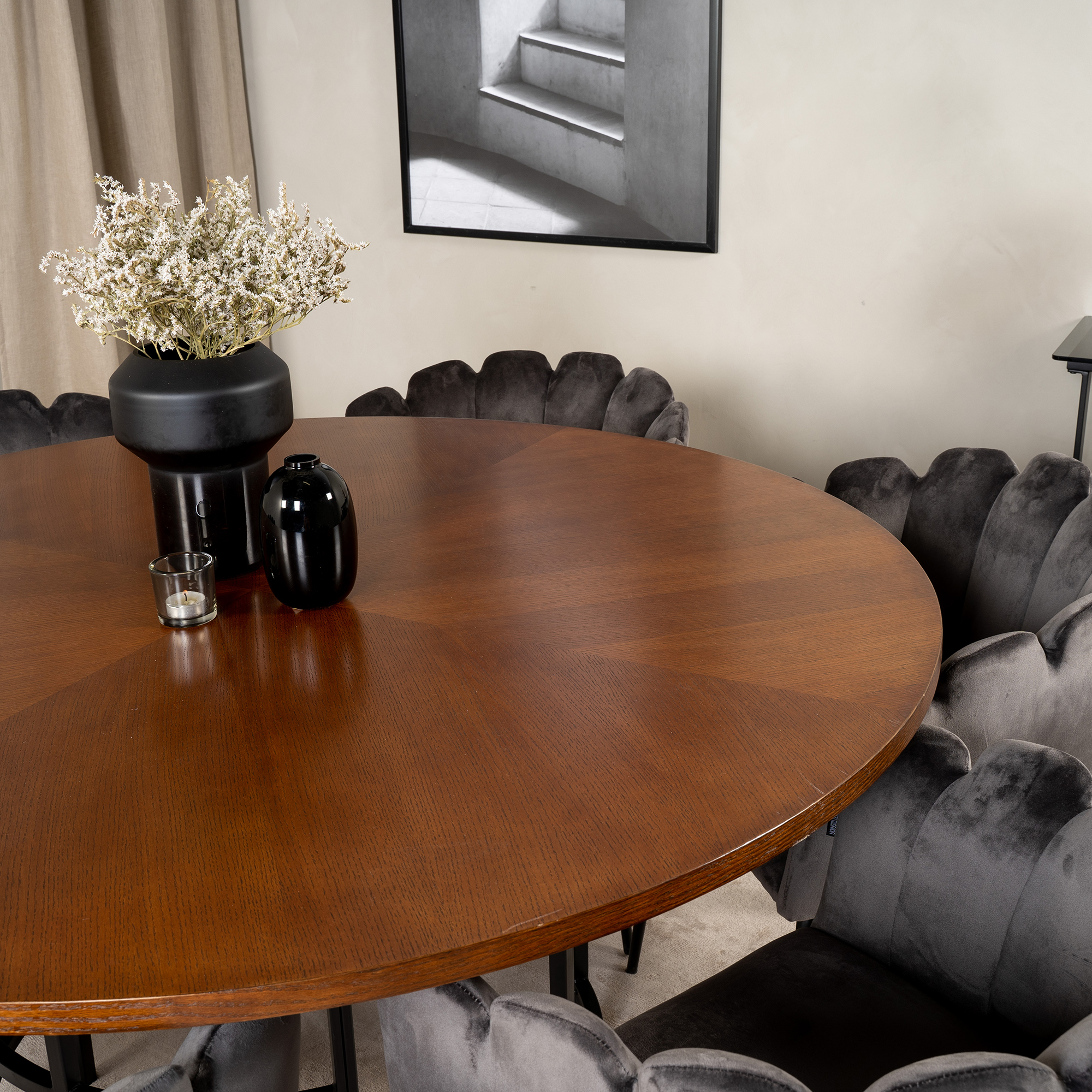 Matgrupp furniture/fashion Copenhagen med 6 Gråa Limhamn Stolar