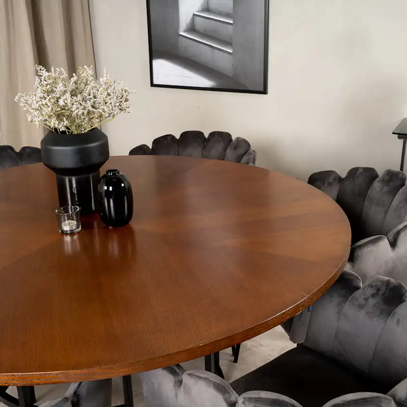 Matgrupp furniture/fashion Copenhagen med 6 Gråa Limhamn Stolar