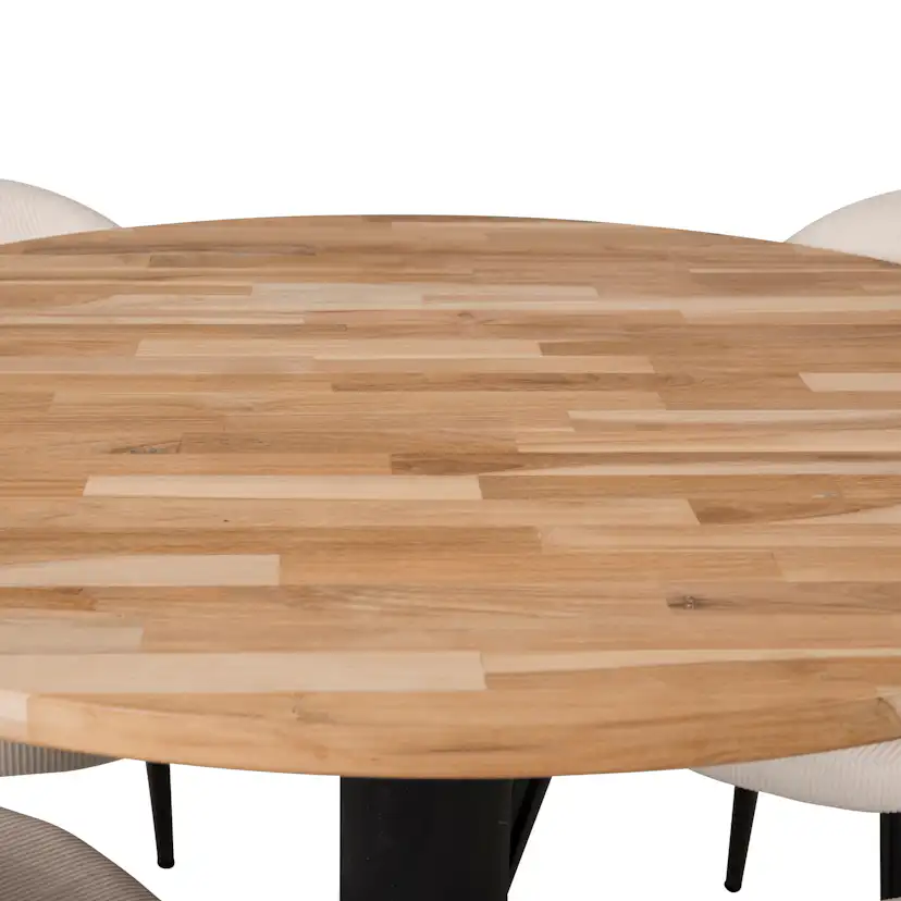 Matgrupp Venture Home Cornelia 100 med 4 Valentina Stolar