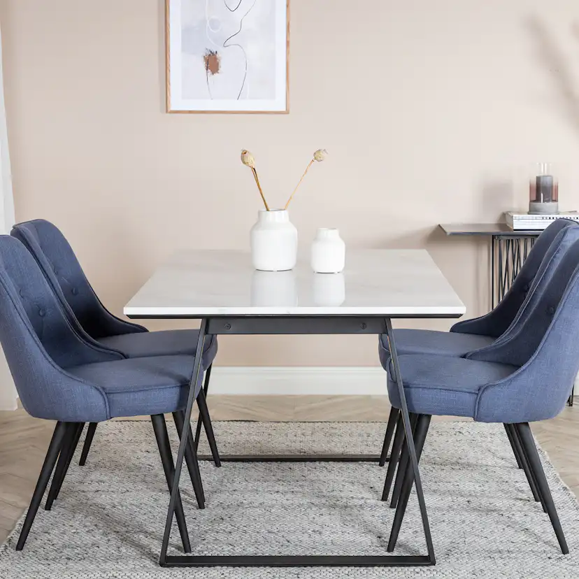 Matgrupp Venture Home Estelle 140 med 4 Vera Stolar PolyEstelletyg