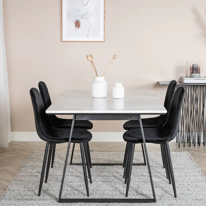 Matgrupp Venture Home Estelle 140 med 4 Phoi Stolar