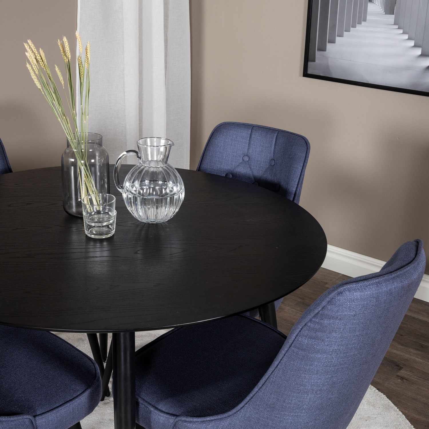 Matgrupp Venture Home Disa Rund med 4 Vera Stolar Polyestertyg