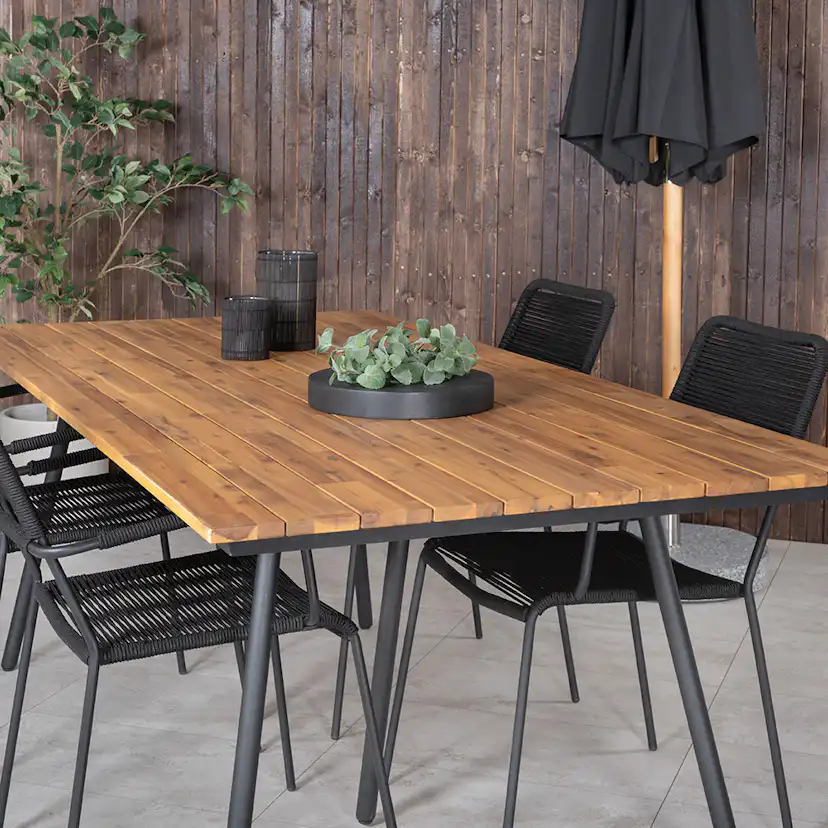 Matgrupp Venture Home Chane med 4 Lumi Matstolar