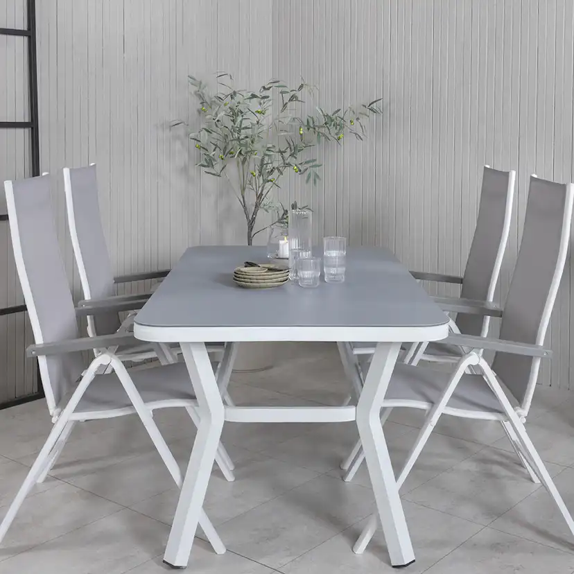 Matgrupp Venture Home Vyn med 4 Arz Matstolar