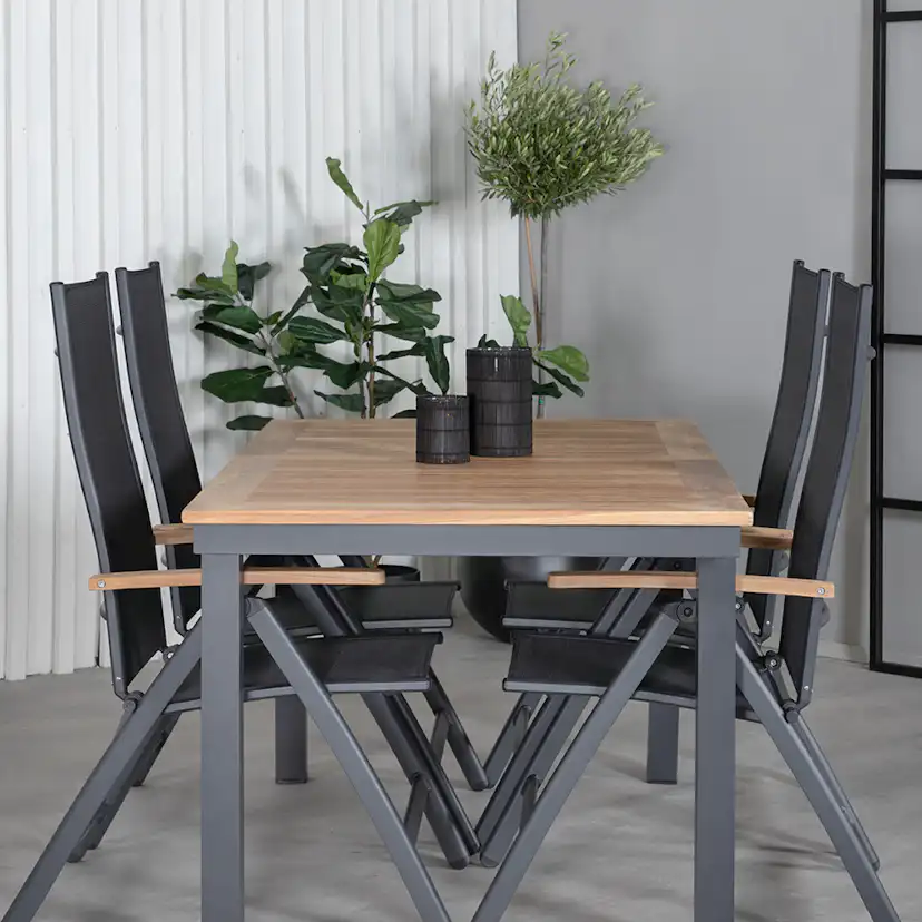 Matgrupp Utomhus Venture Home Perla med 4 Perla PositionsTrädgårdsstolar