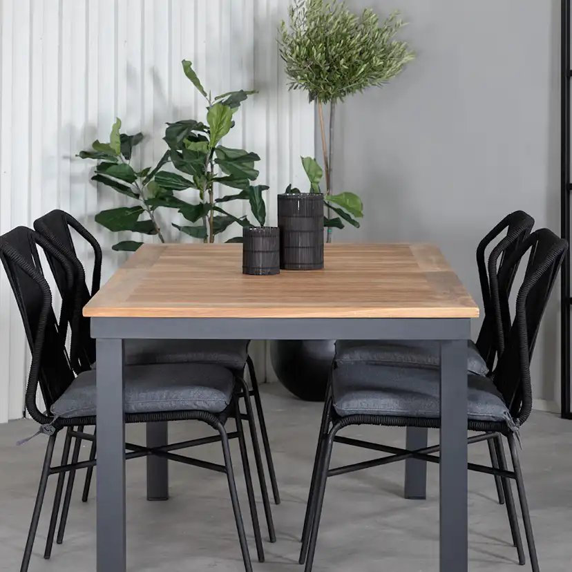 Matgrupp Utomhus Venture Home Perla med 4 Jefferson Stapelbara Trädgårdsstolar