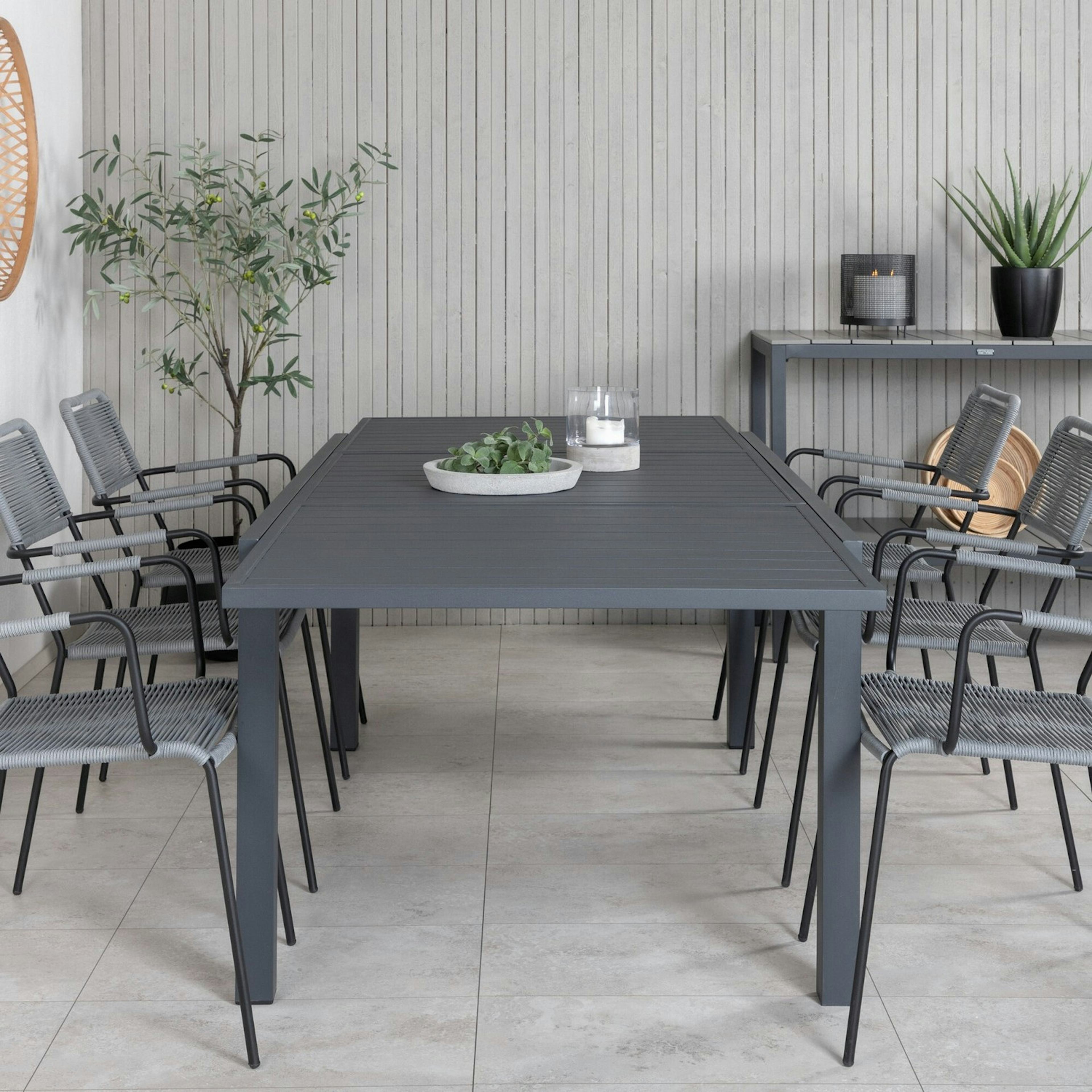 Matgrupp Venture Home Marbella med 6 Levi Stolar