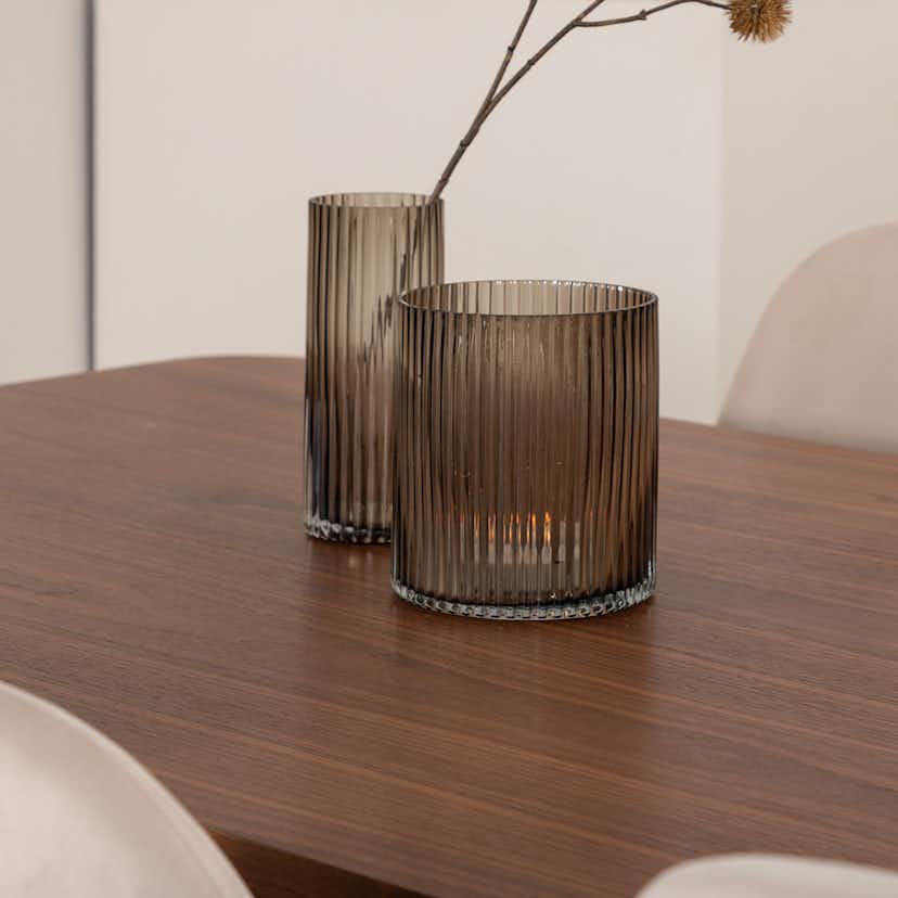 Matgrupp Venture Home Chicago matbord och Pobbie matstol