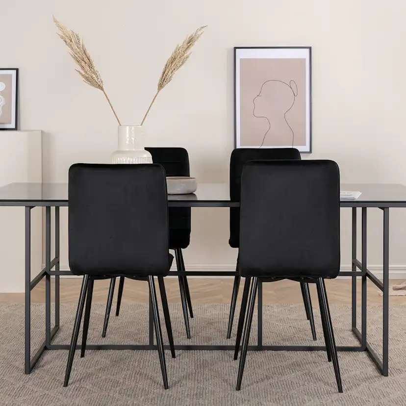 Matgrupp Venture Home Lund matbord och Walerina matstol