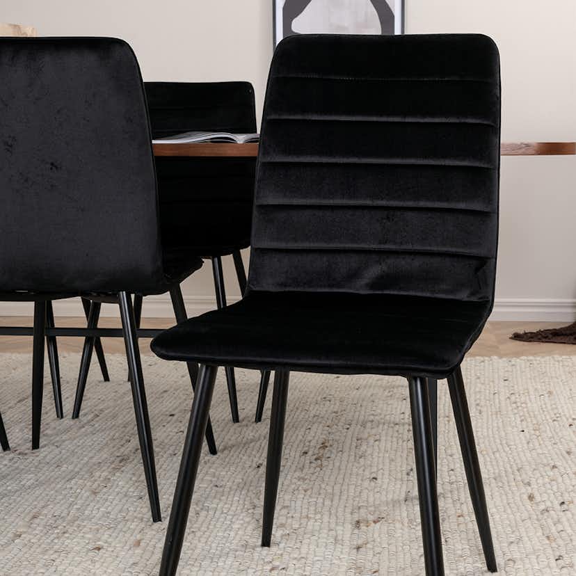 Matgrupp Venture Home Chicago matbord och Walerina matstol Brun