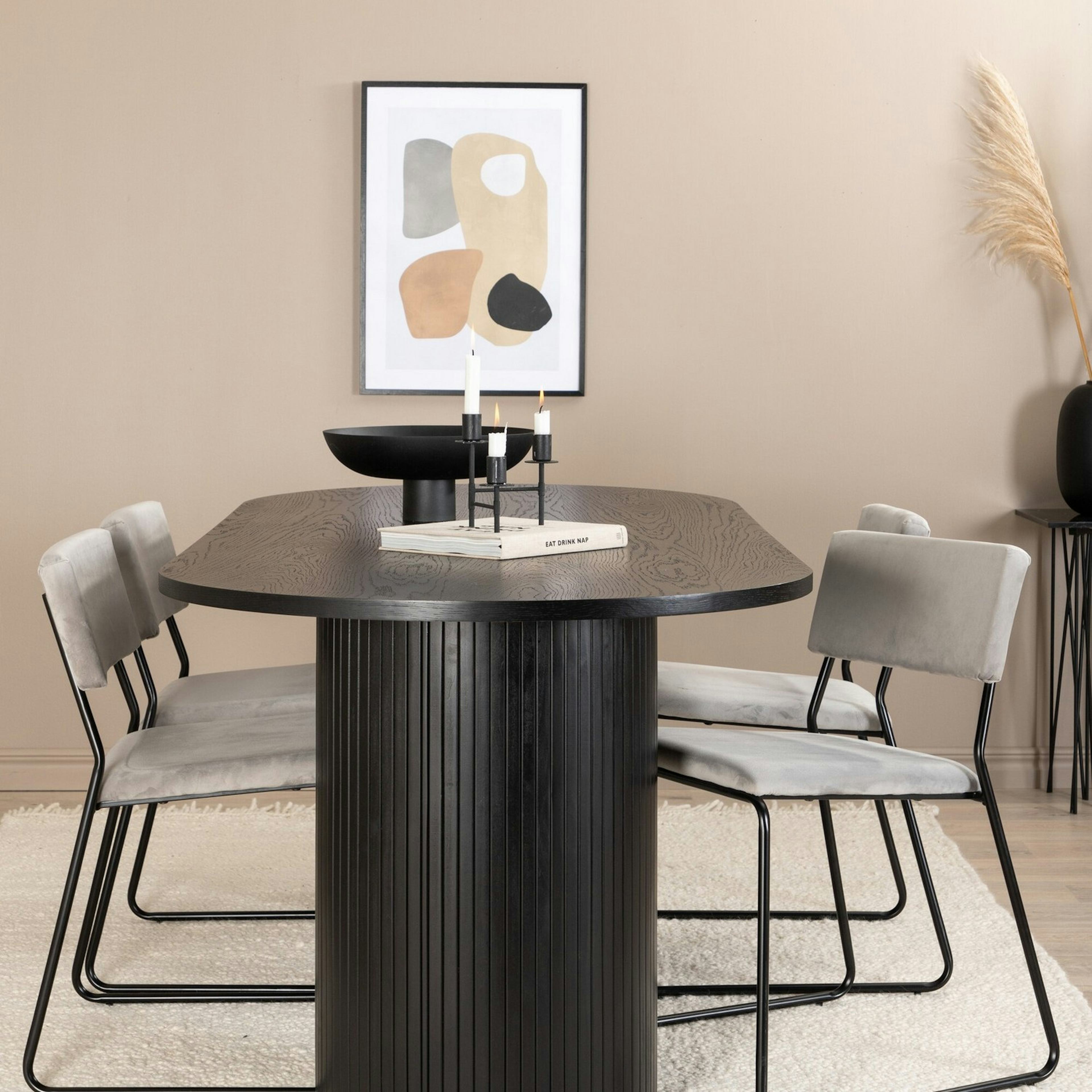 Matgrupp Venture Home Bianca Svart med 4 Kungshamn Stolar