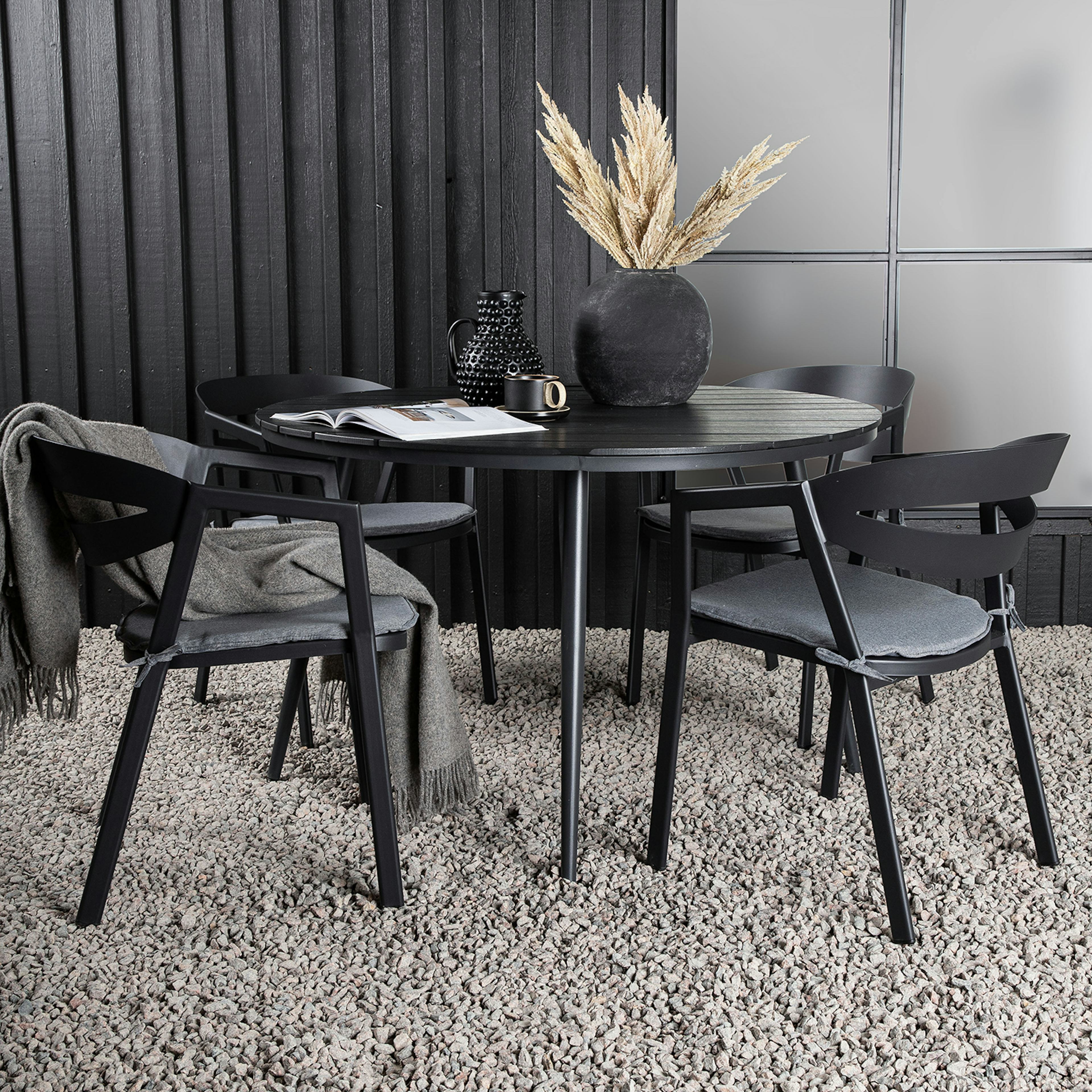 Matgrupp Venture Home Break Ø120 med 4 Slit Stapelstolar