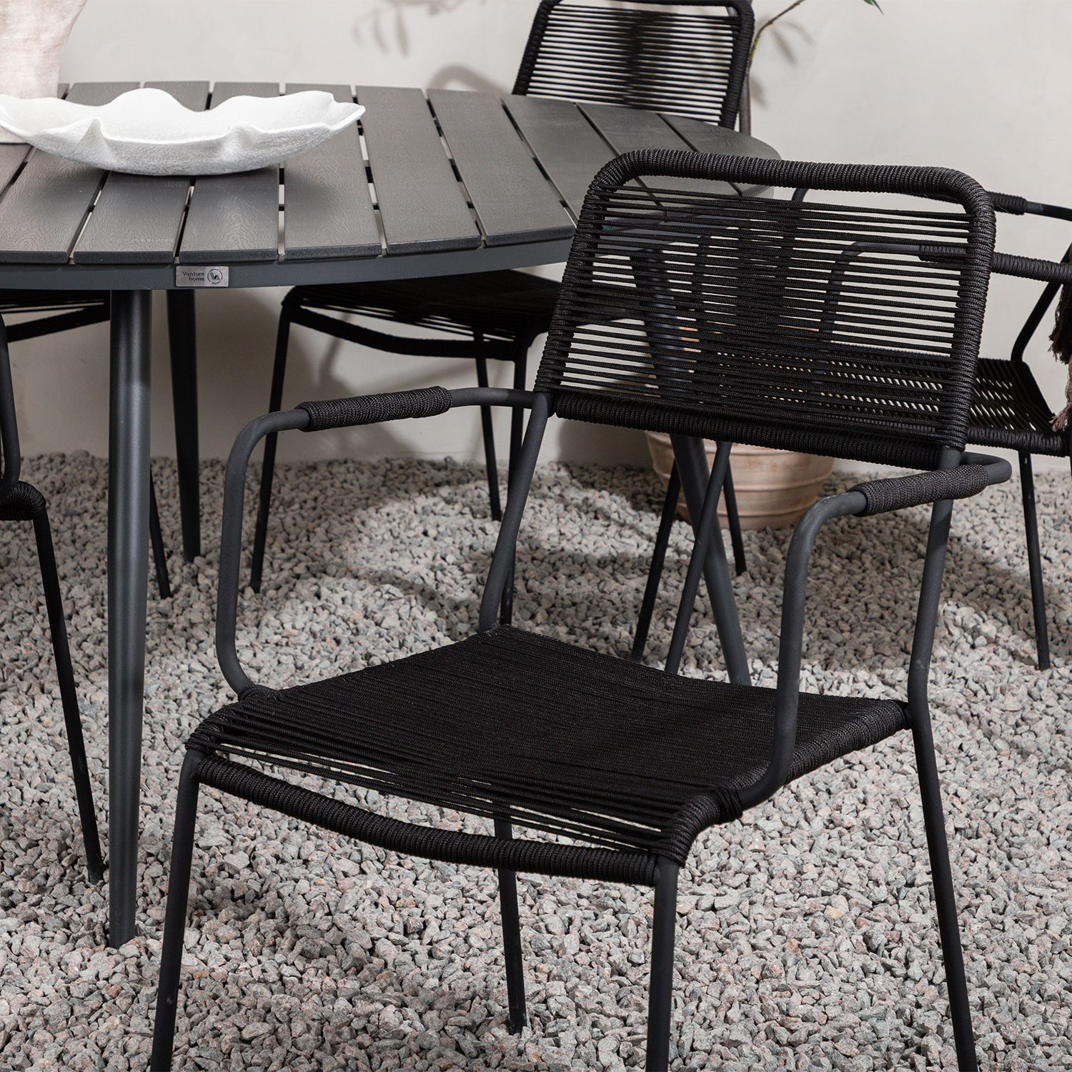 Matgrupp Venture Home Break Ø150 med 6 Lindos Karmstolar