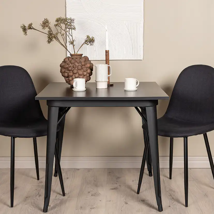 Matgrupp Venture Home Tempe med 2 Polar Stolar