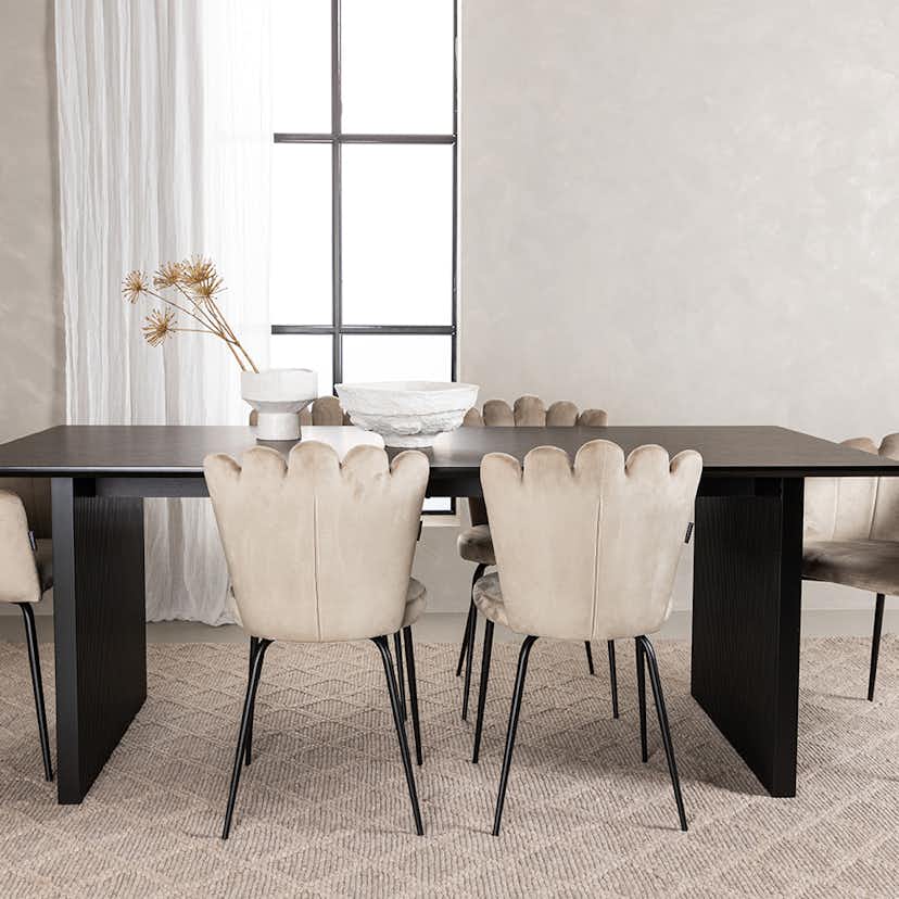 Matgrupp Venture Home Vail med 4 Limhamn Light Stolar