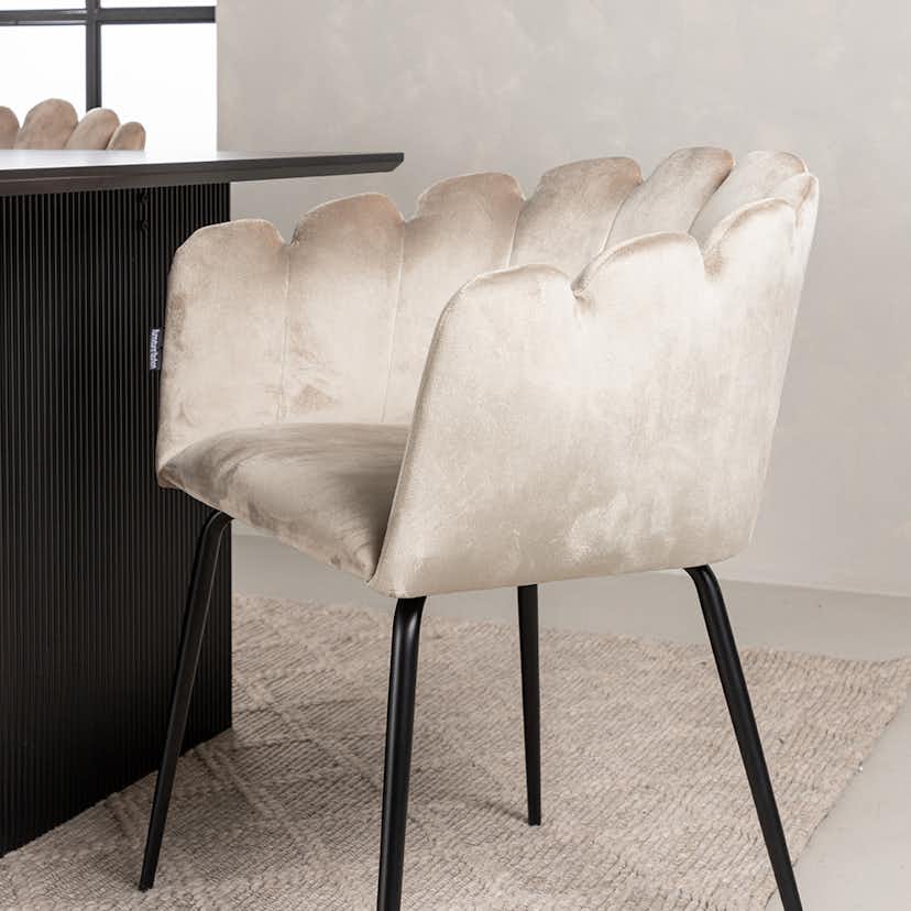 Matgrupp Venture Home Vail med 4 Limhamn Light Stolar