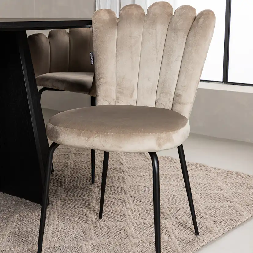 Matgrupp Venture Home Bootcut med 4 Limhamn Light Stolar