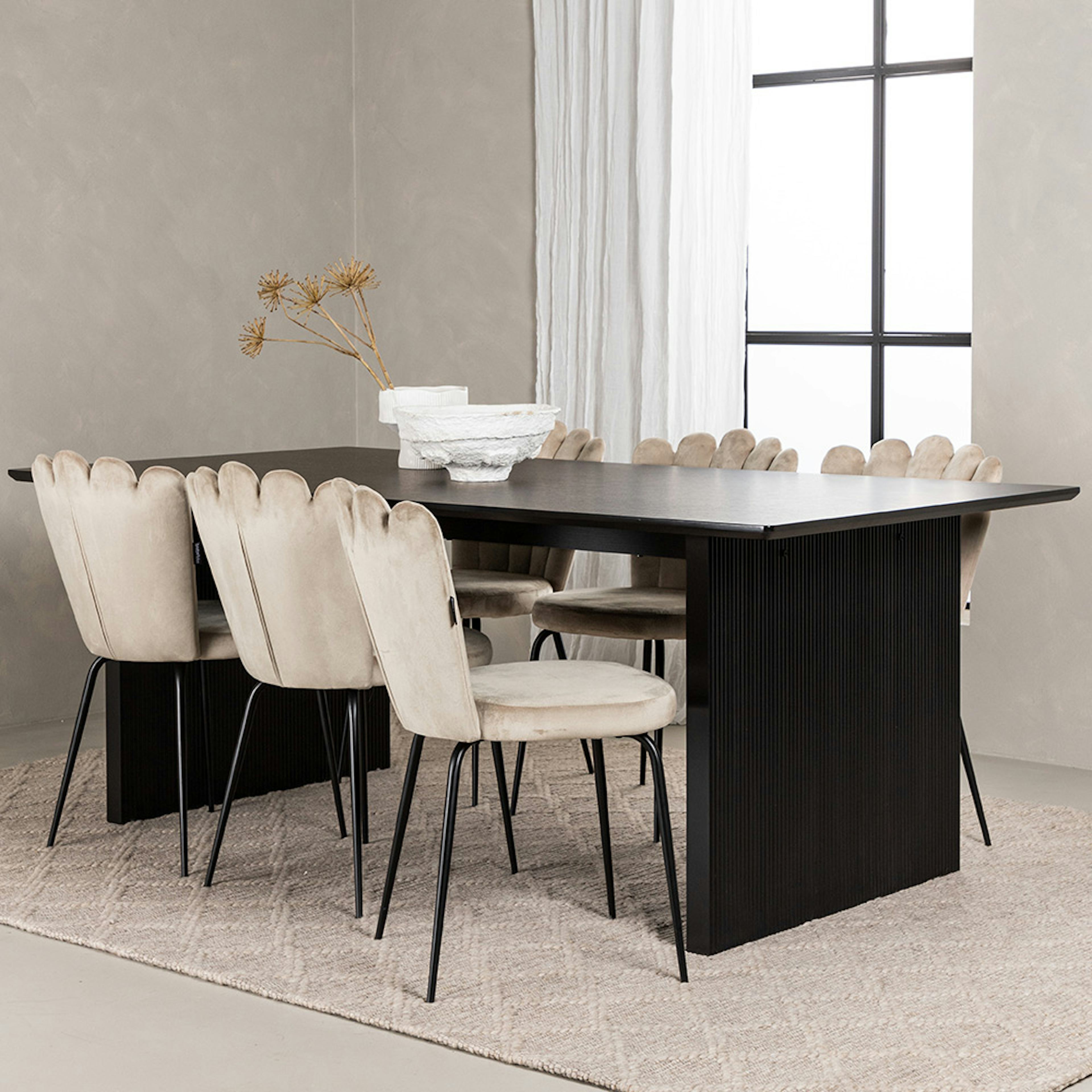 Matgrupp Venture Home Vail med 6 Limhamn Light Stolar